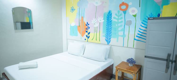 Tropical Place Hotel by RedDoorz图片