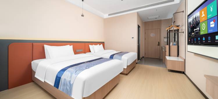 福兴酒店(和静县政府店)图片