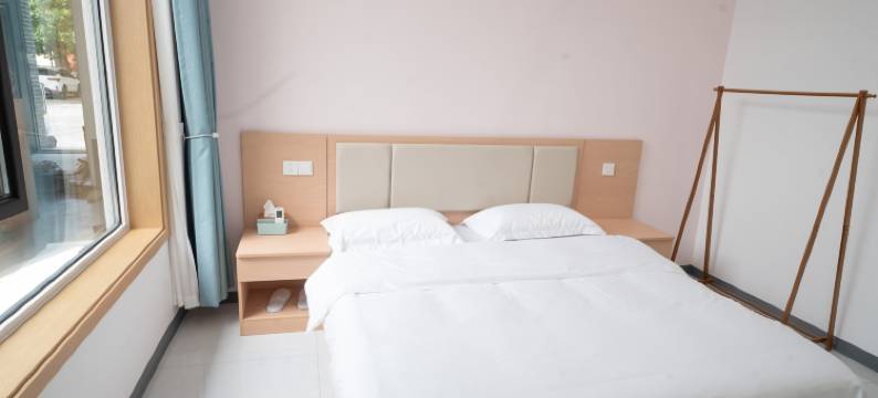 风和居民宿(正定古城阳和楼店)图片