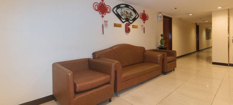 Chinatown Lai Lai Hotel by RedDoorz图片