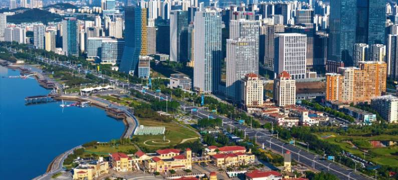 青岛金沙蓝海智能海景酒店(金沙滩啤酒城店)图片