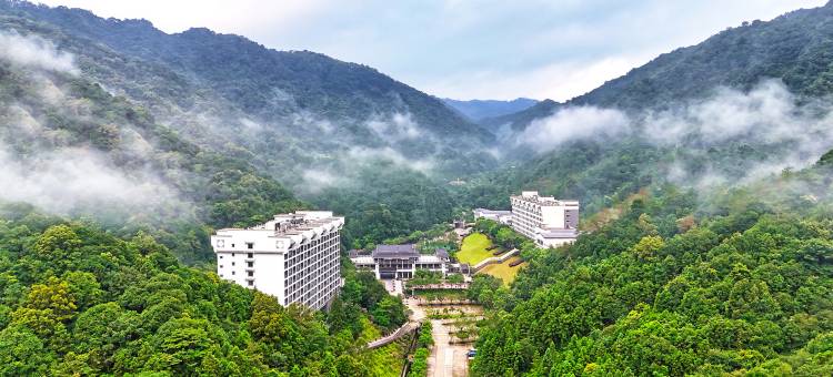 新丰云天海温泉原始森林度假村图片