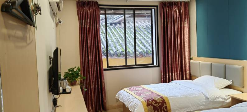 重庆玮渝客栈(龙兴古镇店)图片