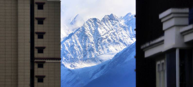 康定三三小住公寓图片