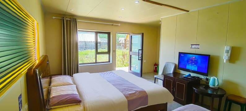 冰峰山庄(喀纳斯景区店)图片