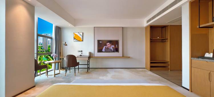 雲采·设计师美学酒店(曲阜师范大学观光夜市店)图片