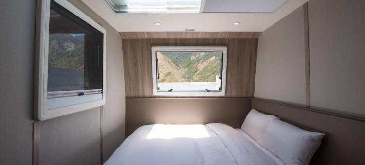 远山望月温泉VILLA露营区图片