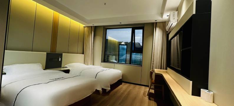 郎木寺傲途精选宾馆图片