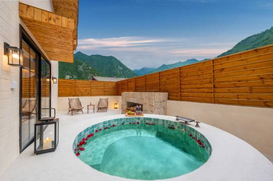 隆康里·Hot spring私汤丨度假美墅(九寨沟店)图片