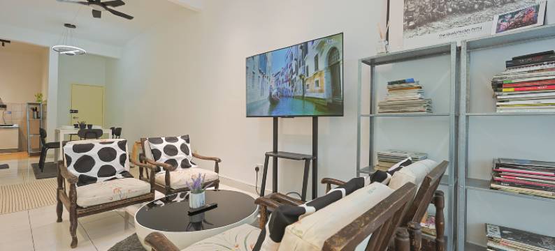 Green Villa Apartment by Favspace图片