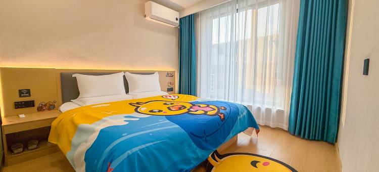 艺龙瑞云酒店(呼和浩特万象城新华广场地铁站店)图片