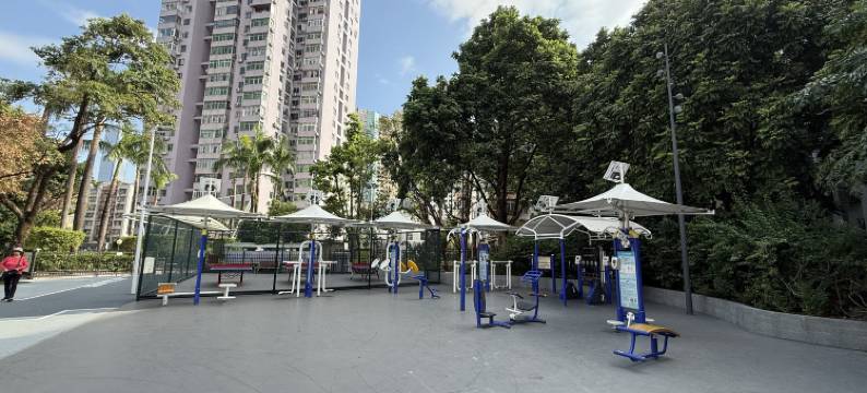 潮漫酒店(深圳市民中心莲花村地铁站店)图片