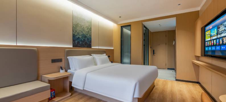 诚沣酒店(河北师范大学汇华学院店)图片