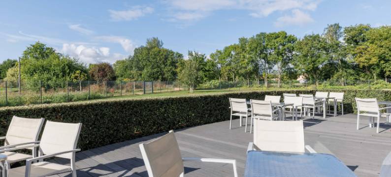 里永克莱蒙特费朗酒店(B&B Hôtel Clermont Ferrand Nord Riom)图片