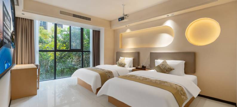 悦庭酒店(安岳中央时代广场店)图片