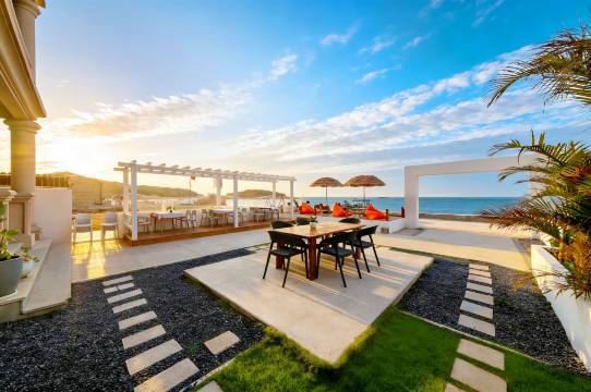 Encounter邂逅蓝眼泪·沙滩海景度假美墅图片