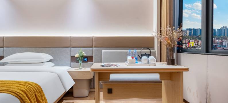 汕尾熹光花园酒店(二马路美食街凤山妈祖店)图片