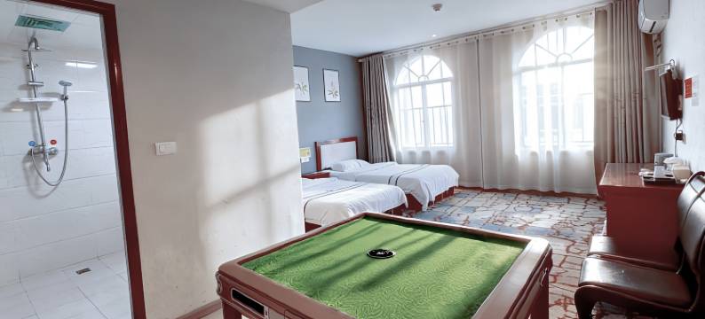 宜家欣酒店(咸丰十字街店)图片