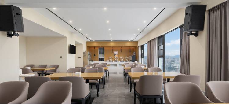 喆霆电竞公寓(金堂淮口成阿工业园区店)图片