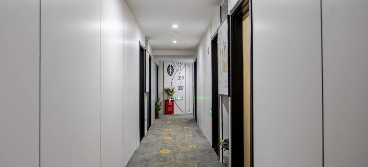 青季MINI酒店(上海火车站大悦城店)图片