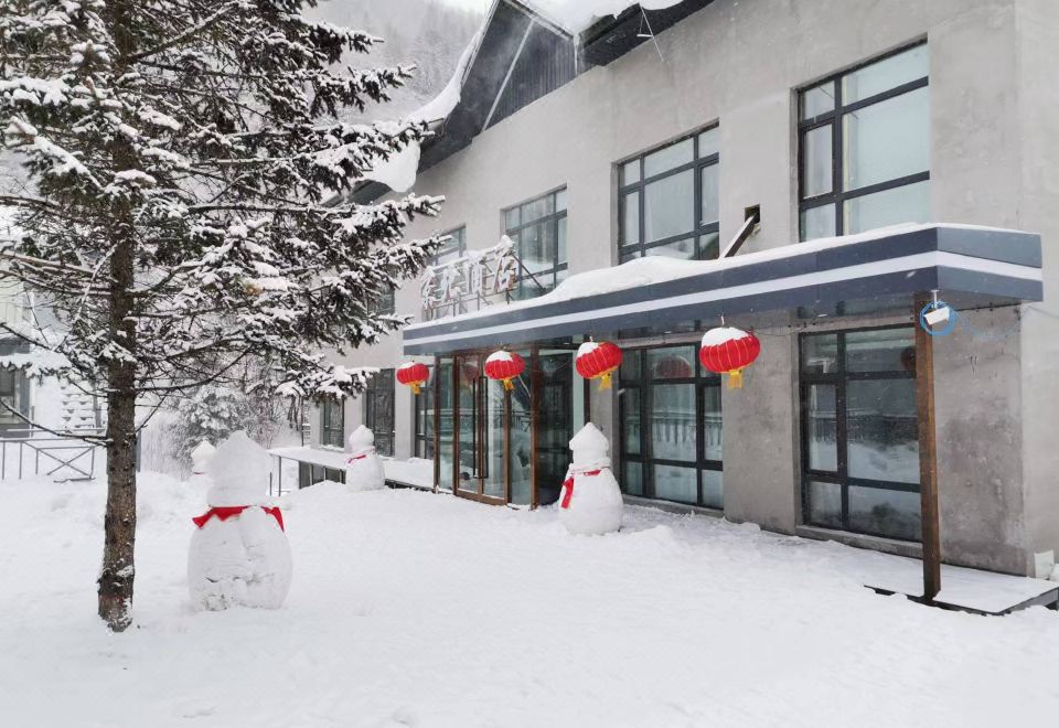 雪乡京北酒店外景图