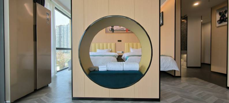 友伽电竞民宿(银泰城店)图片