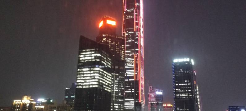 深圳盈客民宿(会展中心店)图片