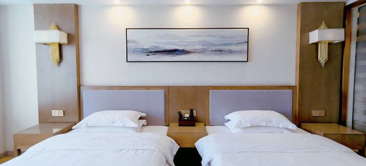 梵品酒店(重庆欢乐谷地铁站店)图片