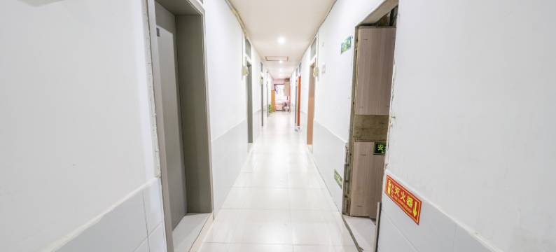 新潮宾馆(窑岭湘雅二医院地铁站店)图片
