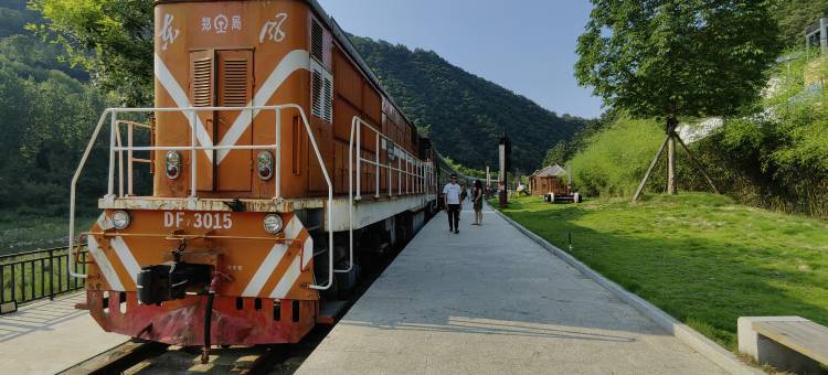 铁路小镇民宿图片