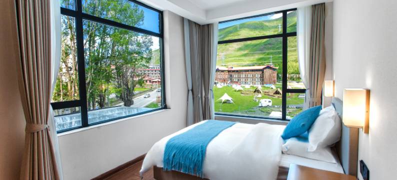 观山悦酒店(康定新都桥店)图片