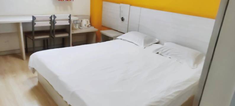 桔鸿源酒店(长途汽车站凤凰山路地铁站店)图片