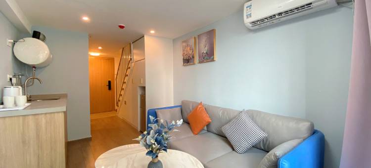 芳华智能酒店(广州新塘永旺梦乐城店)图片