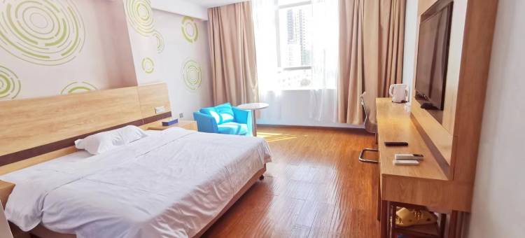 格林豪泰智选酒店(廉江九洲江大道北星光夜市店)图片