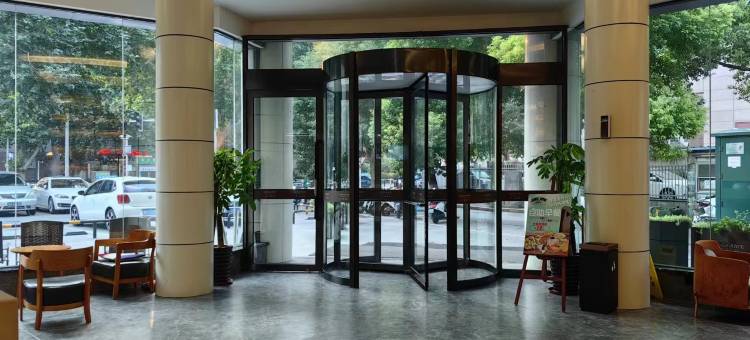 喆啡酒店(镇江苏宁广场西津渡店)图片