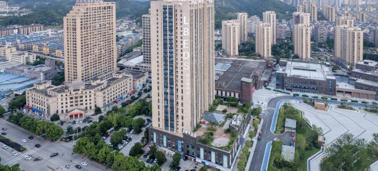 LBED商旅酒店(丽水水阁国际汽车城店)图片