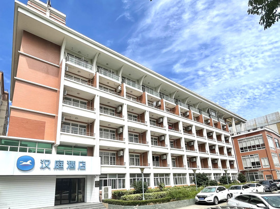 汉庭酒店(上海大宁国际广粤路店)