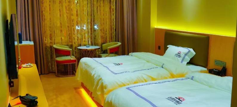 丁青县吉祥宫酒店图片