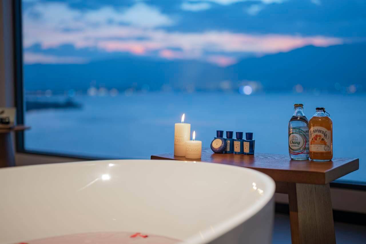 影入·半山海景丨景观泳池丨360°日落海景美宿(大理洱海店)图片