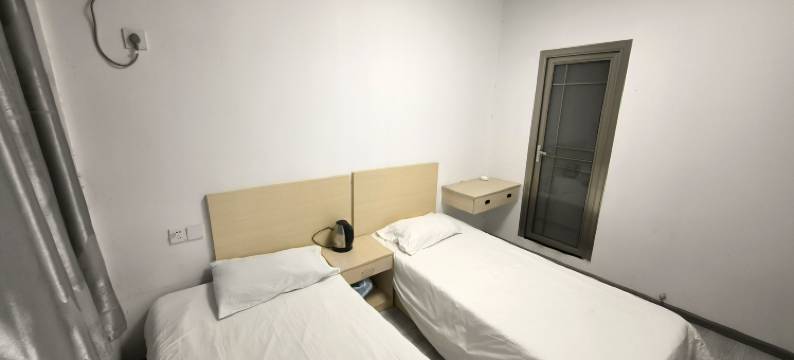 平江民宿(武汉阳逻地铁站店)图片