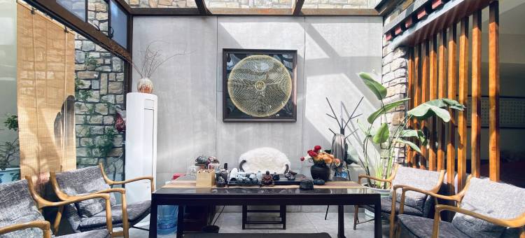 林芝故梦夜泊客栈图片