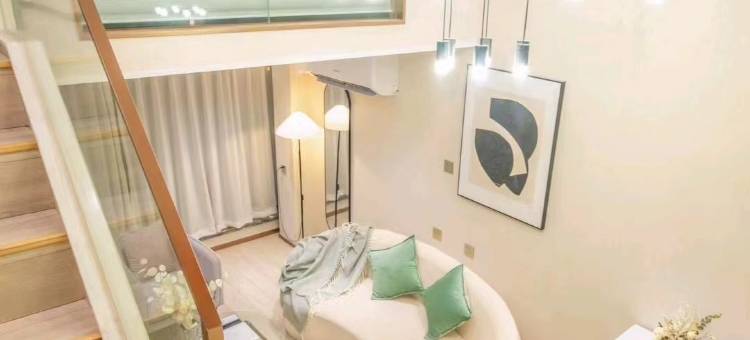 鸿尚·轻奢loft公寓(南昌县新力银湖湾店)图片