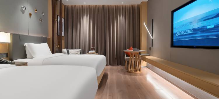 平江钦天假日酒店图片