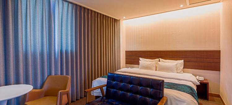 南山酒店(Namsan Hill Hotel)图片
