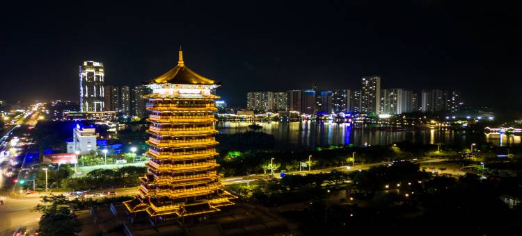 钦州金湾国际大酒店(钦州老街景区恒基广场店)图片