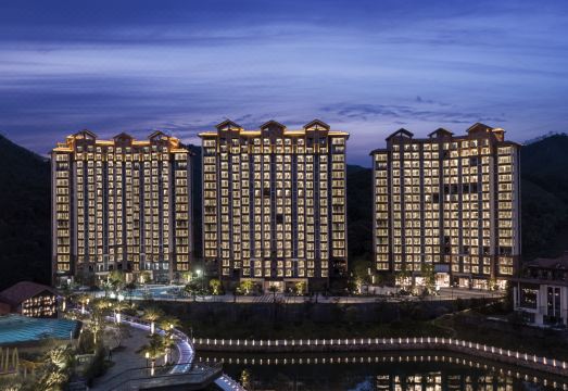 南崑山美泉谷嘉华度假酒店外景图