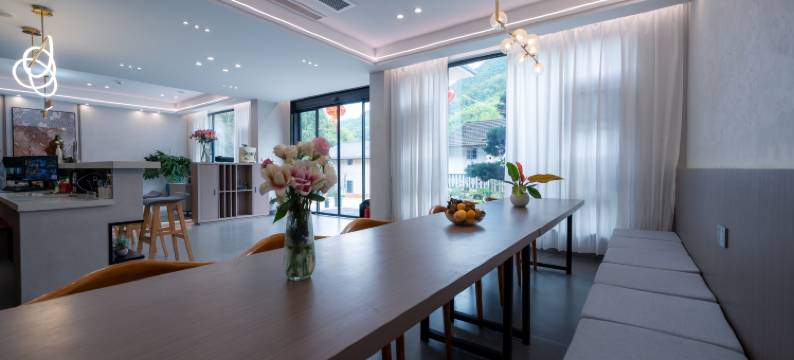 桐庐寒泉精舍汤泉民宿(雅鲁漂流山湾湾景区店)图片