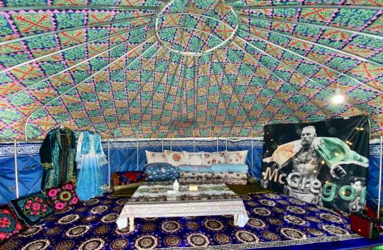 赛里木湖小叶乐在毡房民宿