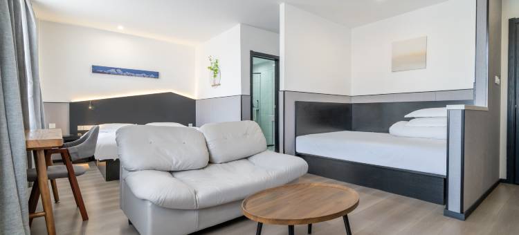 艾斯精选酒店(大连西安路地铁站店)图片