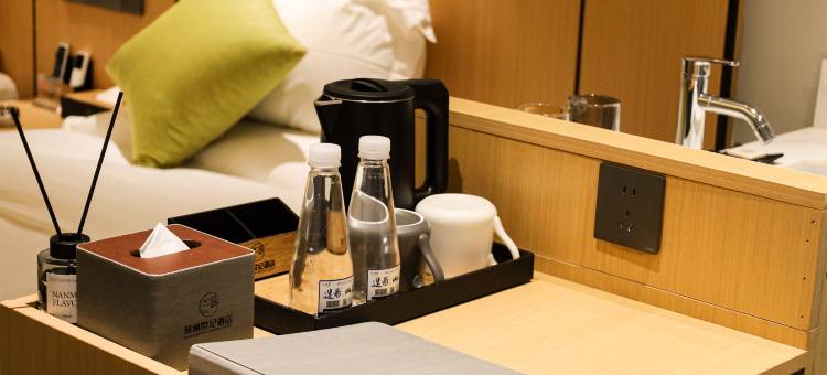 曼州世纪酒店(普格县螺髻山风景区店)图片